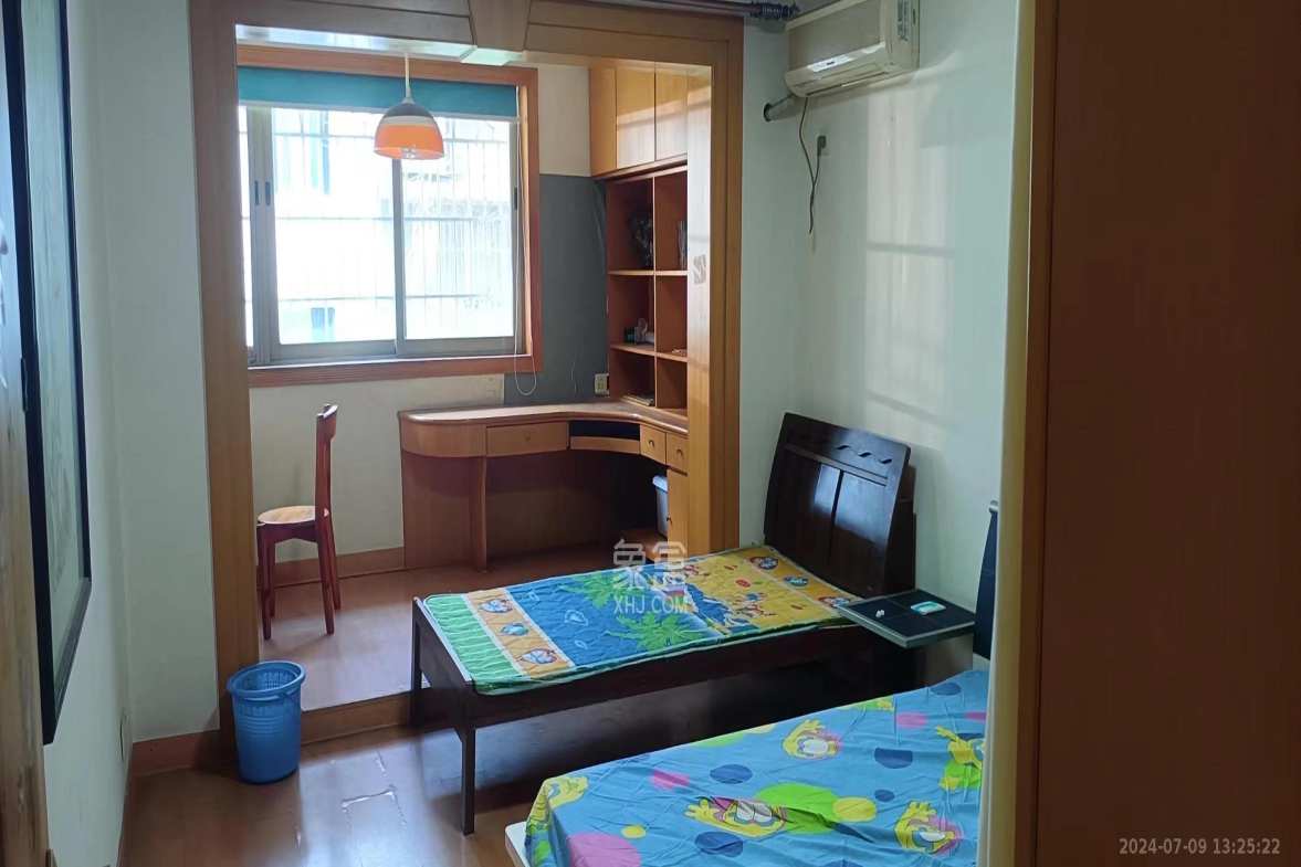 轻苑小区  2室2厅1卫    2200.0元/月室内图