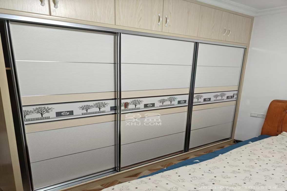 桥头家苑一期  2室2厅1卫    1700.0元/月室内图