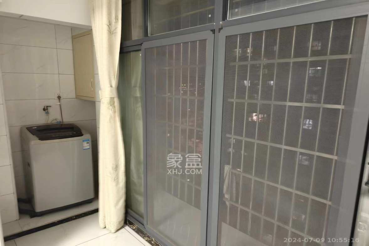 桥头家苑一期  2室2厅1卫    1700.0元/月室内图