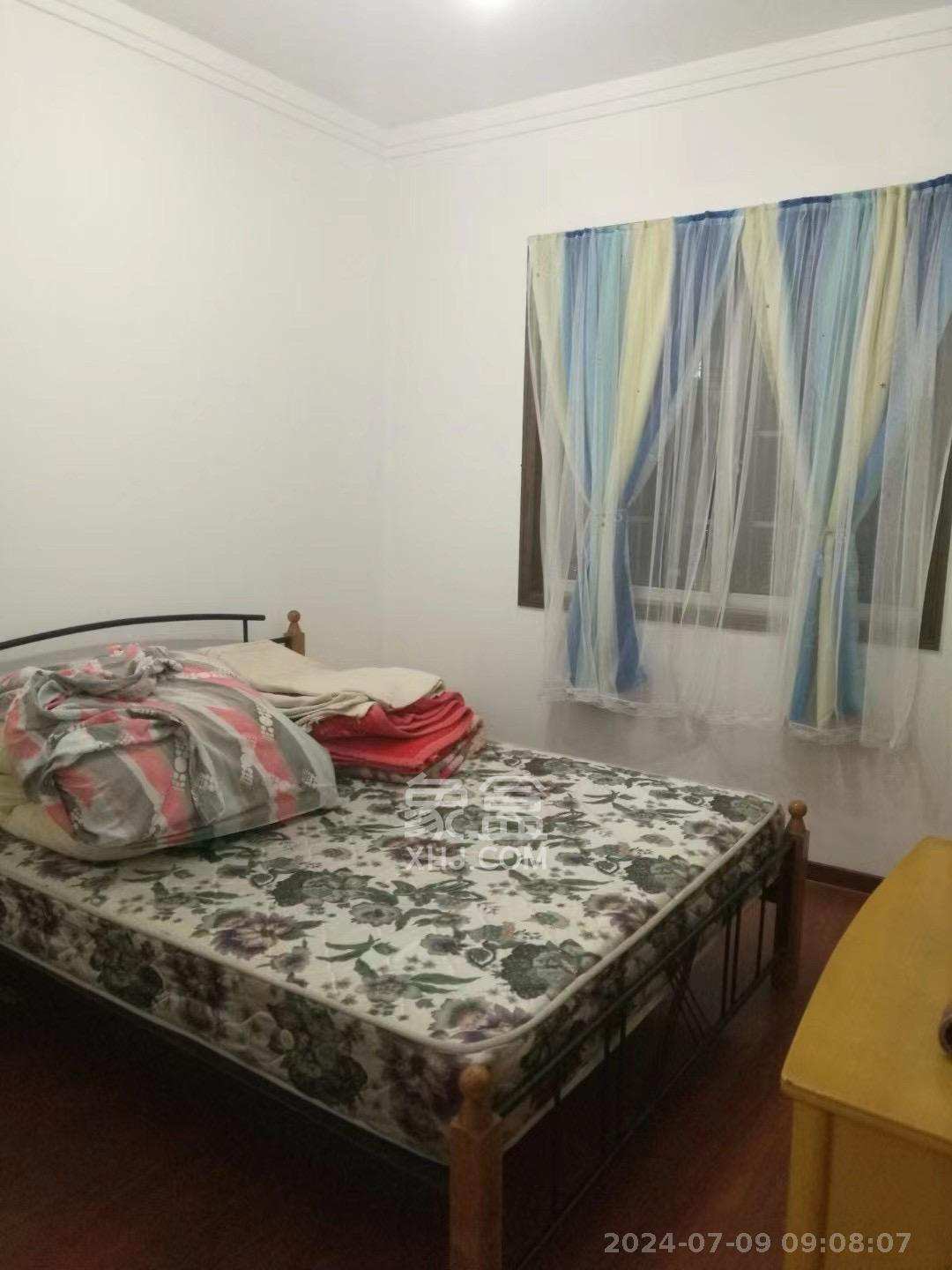 新桥小区  3室2厅2卫   1600.00元/月室内图