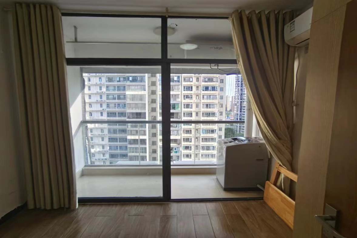珠江愉景新城  2室1厅1卫   1500.00元/月室内图