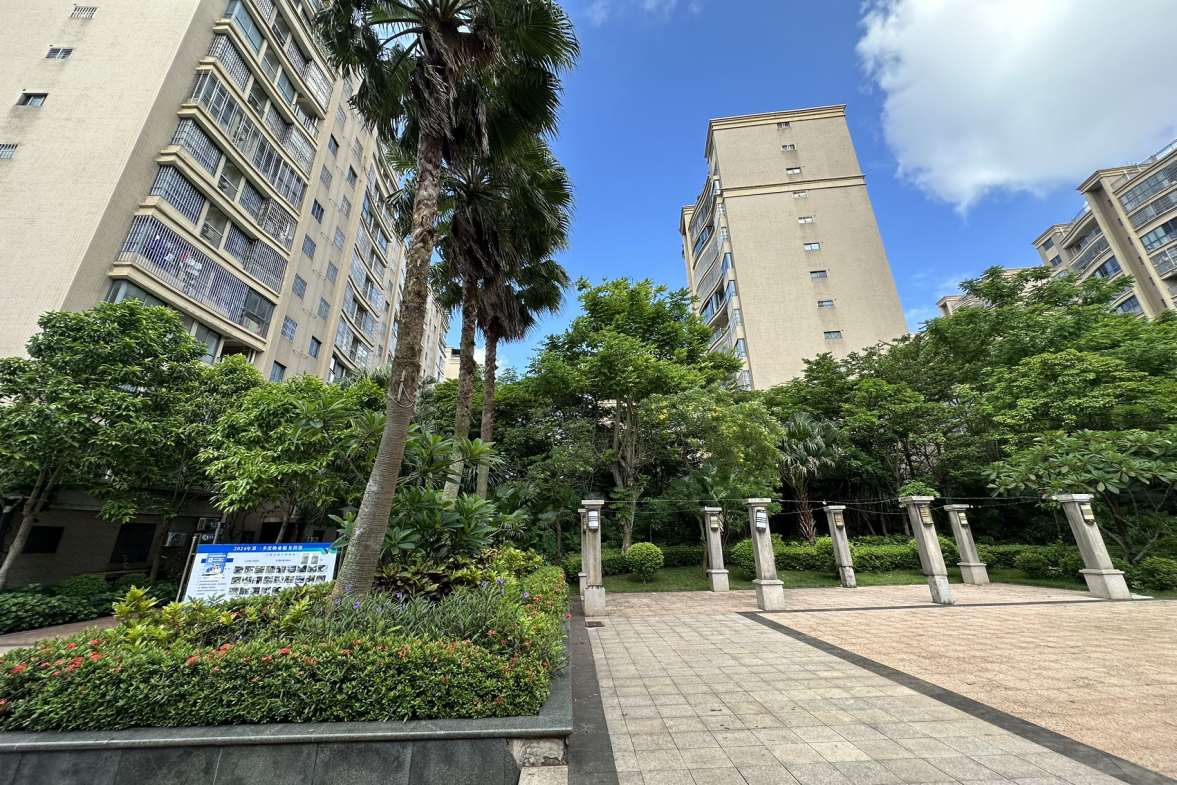 碧海丹城  2室2厅1卫    148.8万室内图1