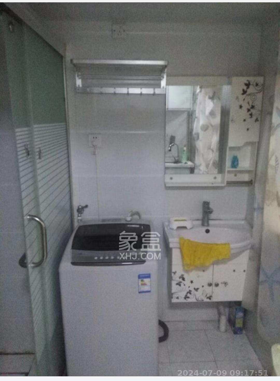 保利麓谷林语I区  1室1厅1卫    1500.0元/月室内图