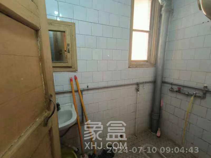 东塘化工研究所宿舍  3室2厅1卫   2500.00元/月室内图