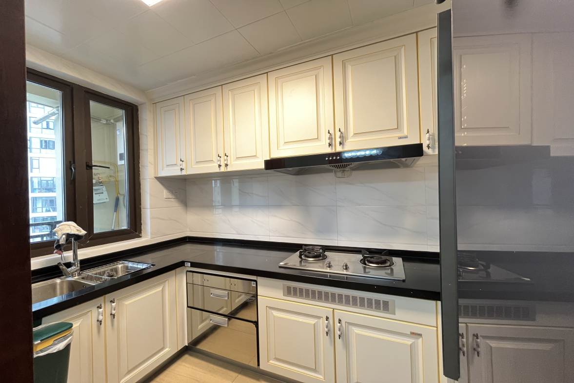 碧桂园娄星府  4室2厅2卫    2800.0元/月室内图