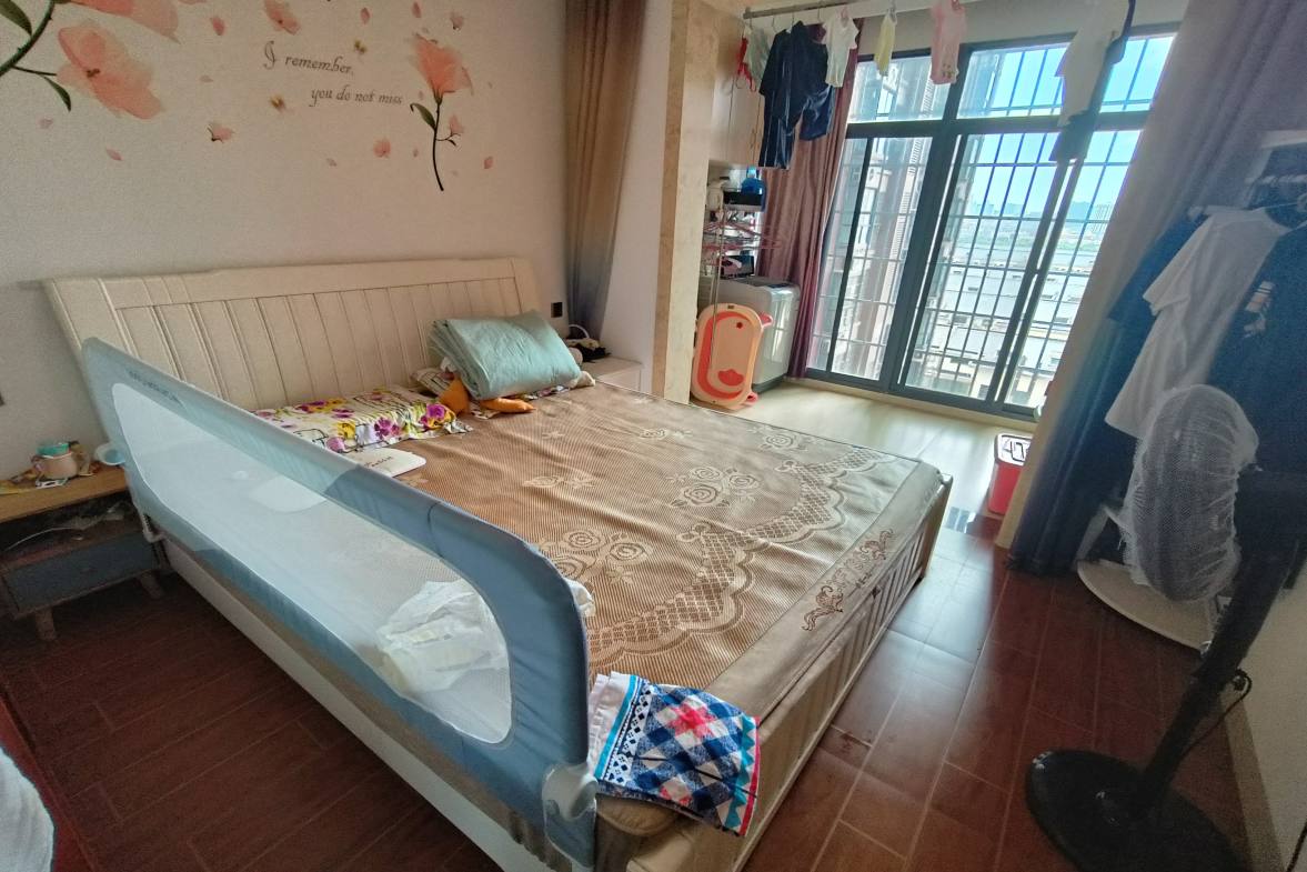雅士林欣城  2室2厅1卫   43.80万室内图