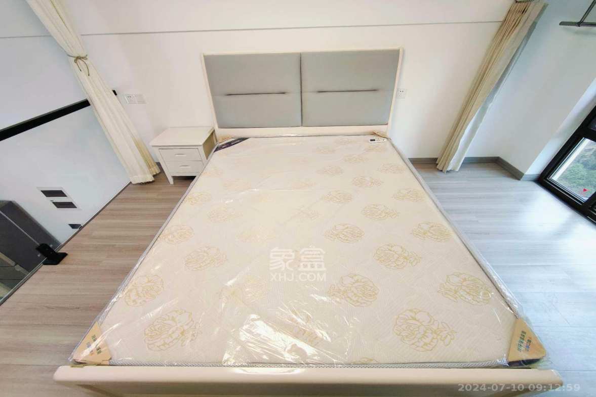 弘阳时光里  2室2厅1卫    2300.0元/月室内图