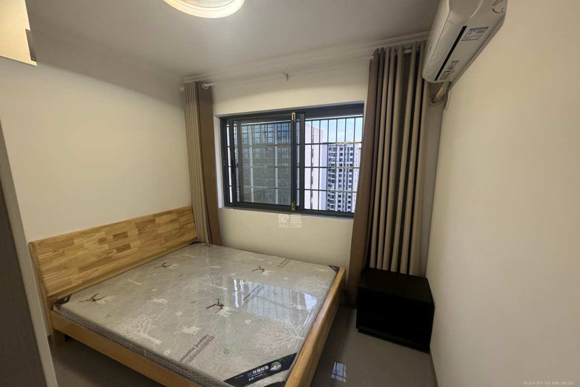 文景家园  1室1厅1卫    2000.0元/月室内图