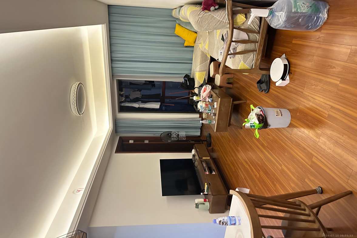 龙湖水晶郦城  3室2厅1卫    3250.0元/月室内图