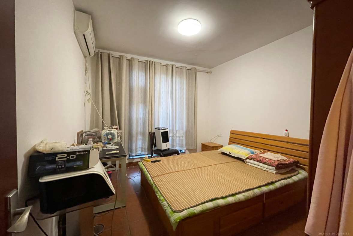 仁和香堤雅境  3室2厅2卫    3500.0元/月室内图