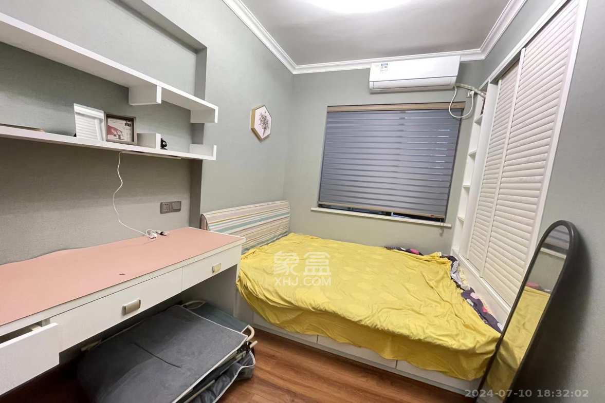兴威帕克水岸  3室2厅2卫    3200.0元/月室内图