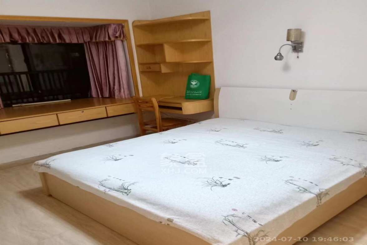 钱隆学府一、二期  2室2厅1卫   2300.00元/月室内图1
