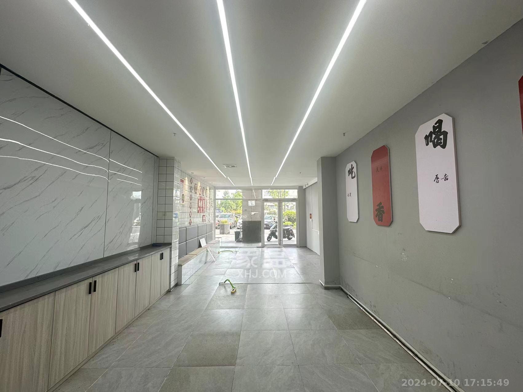 保利麓谷林语F区   60.0㎡      5500.0元/月室内图