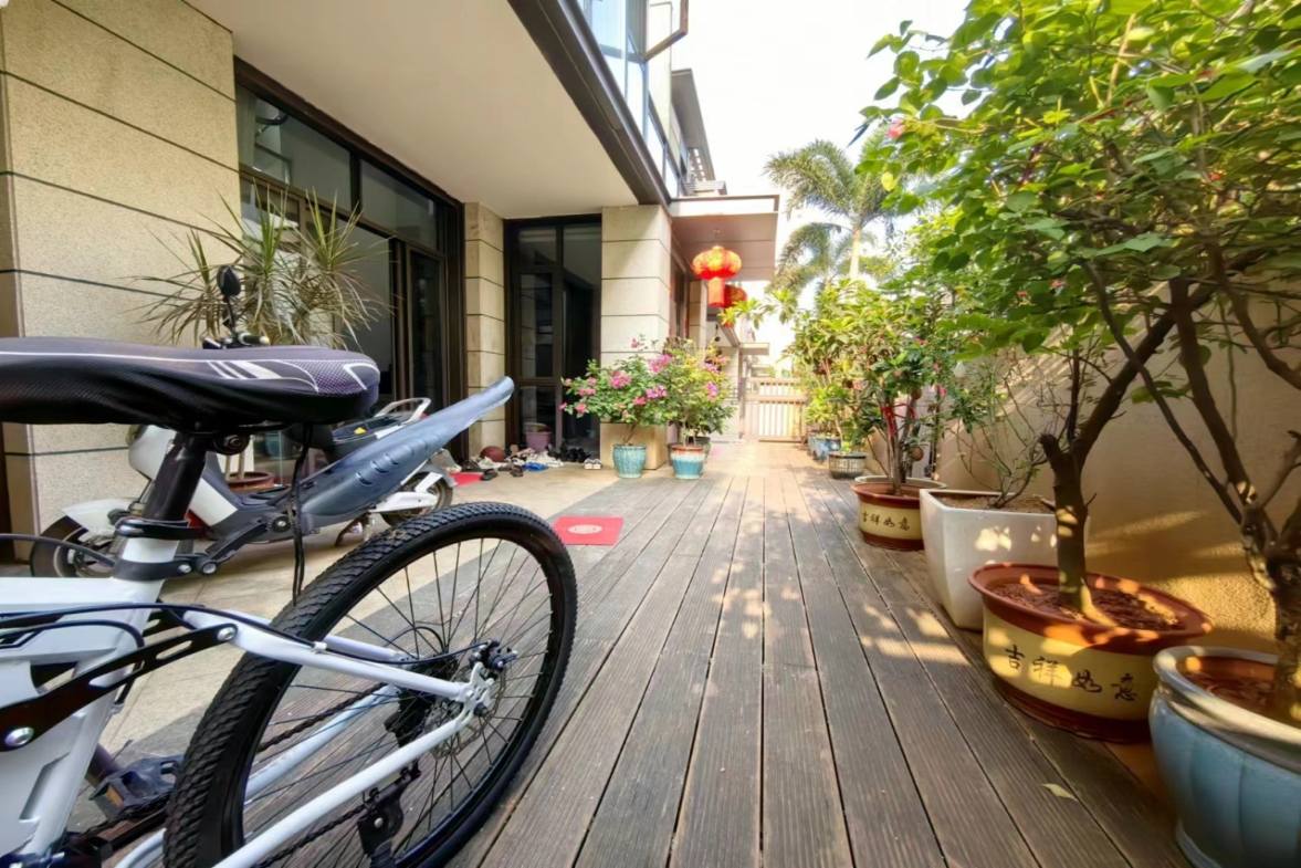 大华锦绣海岸三期  6室3厅4卫    790.0万室内图