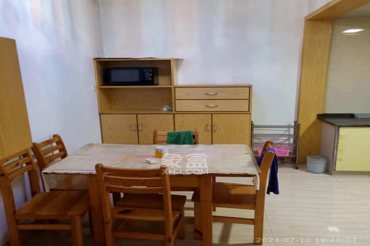 钱隆学府一、二期  2室2厅1卫   2300.00元/月户型图