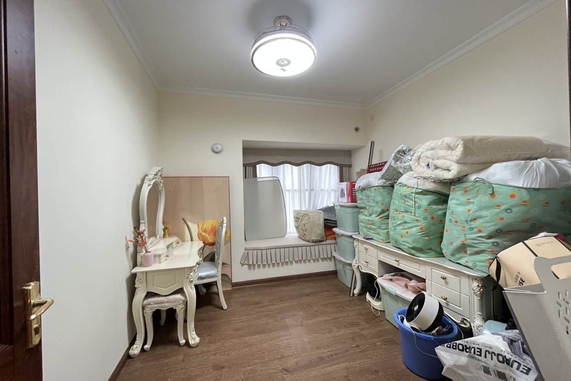 碧桂园娄星府  4室2厅2卫    2800.0元/月室内图