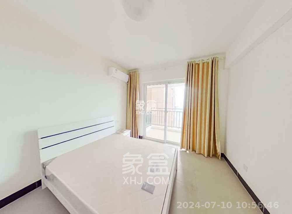 鑫天格林香山  4室2厅2卫    2200.0元/月 鑫天格林香山  4室2厅2卫    2200.0元/月室内图