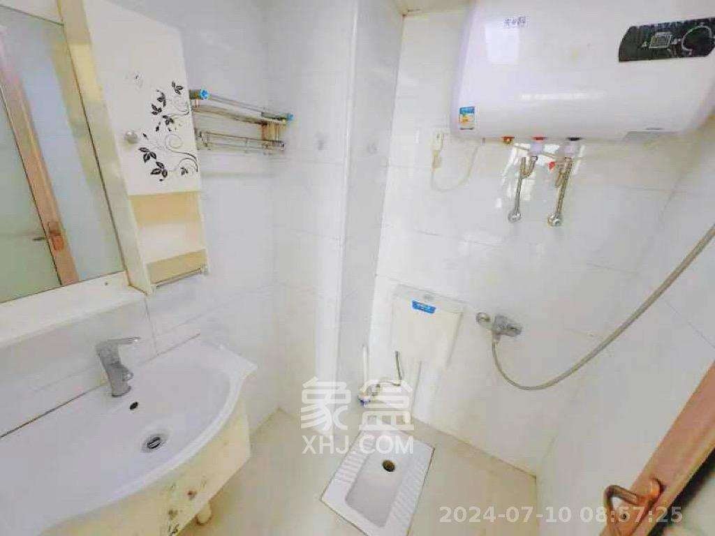 嘉顺苑  1室1厅1卫    1400.0元/月室内图