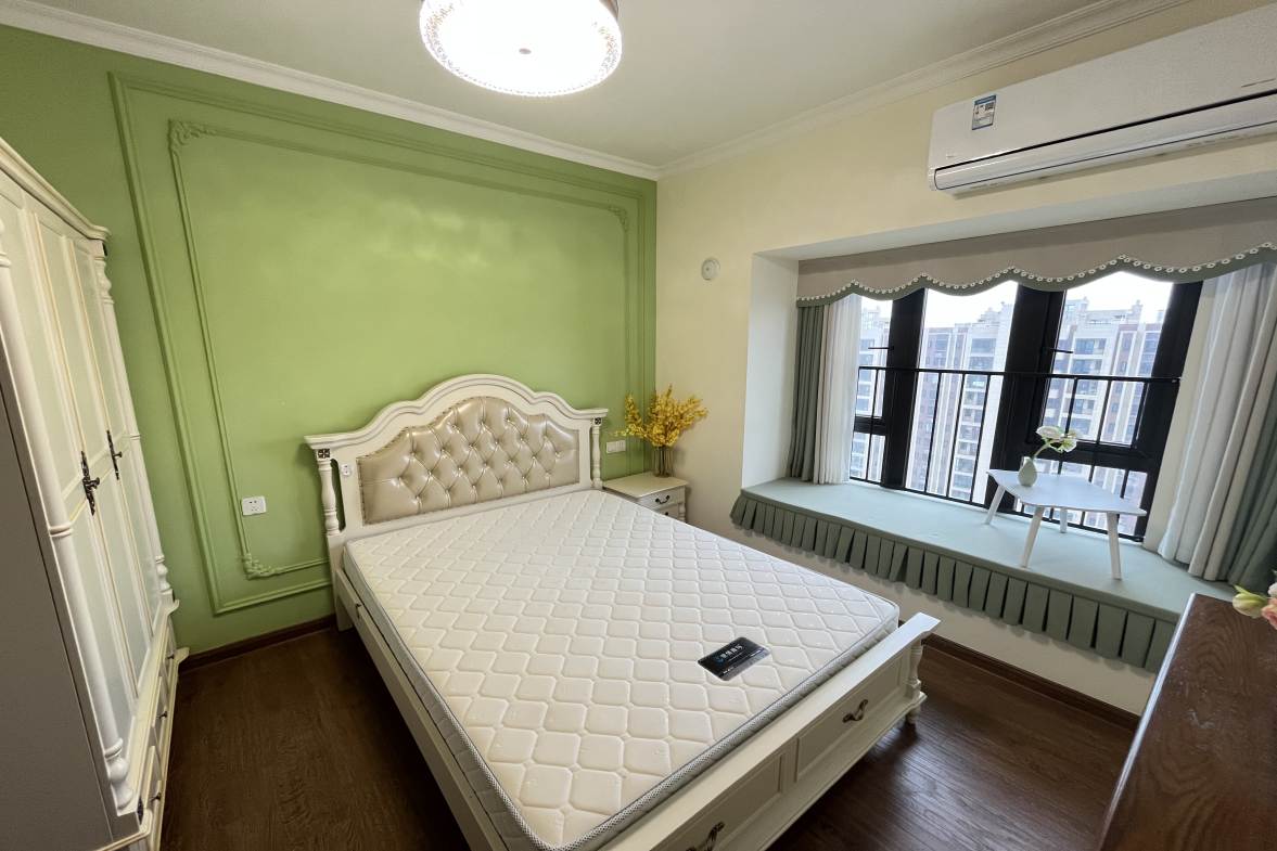 碧桂园娄星府  4室2厅2卫    2800.0元/月室内图