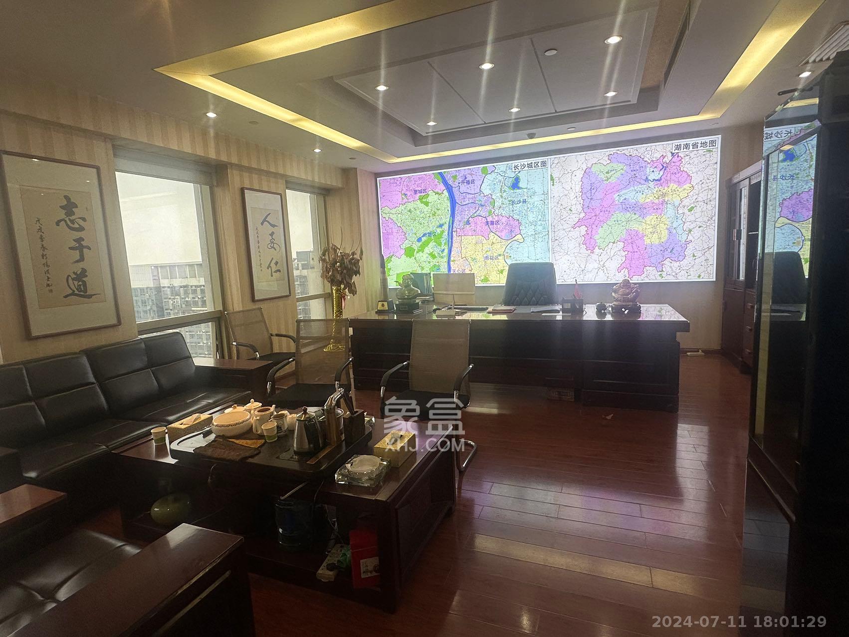 融程花园酒店   359.15㎡      12000.0元/月室内图