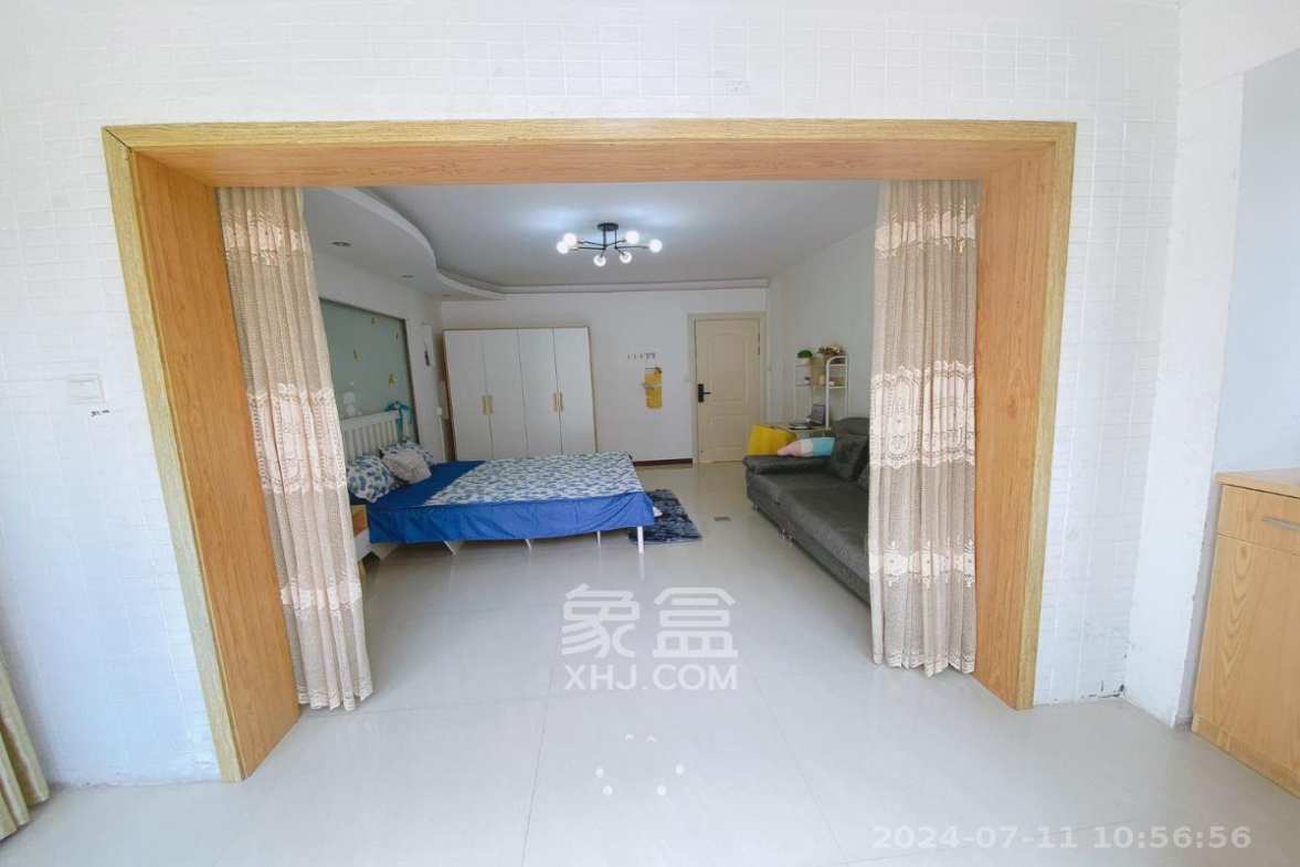 西子花苑  1室2厅2卫    1400.0元/月室内图