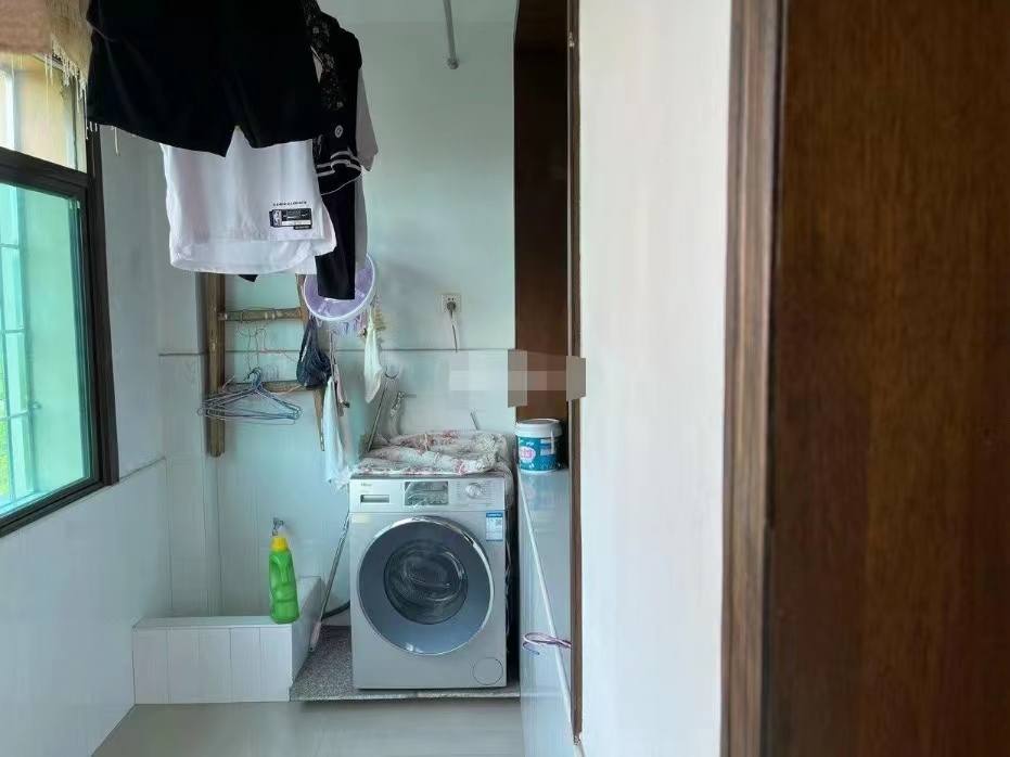 金谷市场 3室1厅1卫 1050.0元/月 金谷市场 3室1厅1卫 1050.0元/月室内图