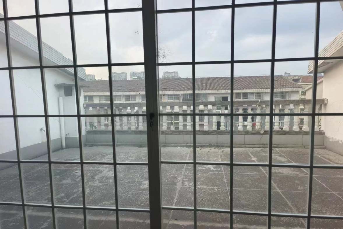 丽景港湾  5室2厅3卫   58.00万室内图
