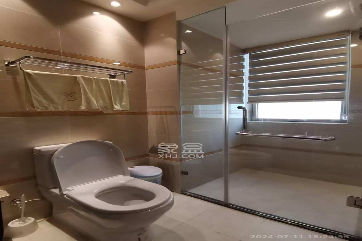 梅溪湖金茂府（金茂广场）（金茂览秀城）  3室2厅2卫   5500.00元/月室内图