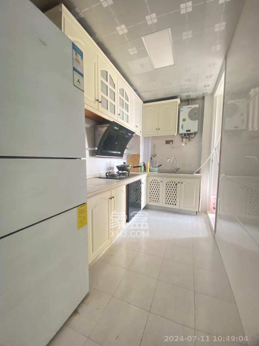 四方水岸(世方水岸) 2室2厅1卫 2600.0元/月 四方水岸(世方水岸) 2室2厅1卫 2600.0元/月室内图