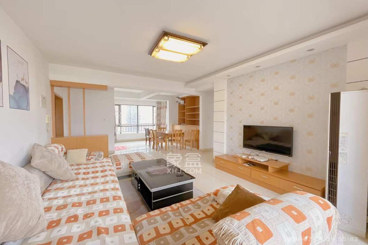 和庄  3室2厅1卫    2300.0元/月室内图