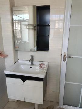 九华新都汇  1室1厅1卫    1000.0元/月