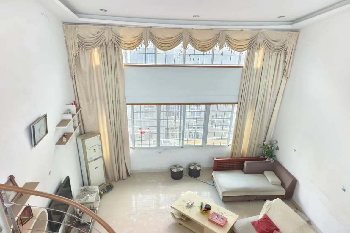 丽景港湾  5室2厅3卫   58.00万室内图