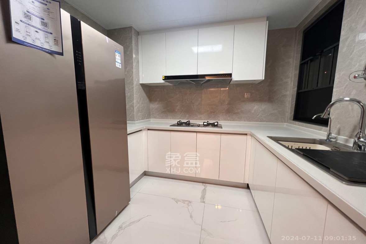 中海阅溪府  3室2厅2卫    2988.0元/月室内图