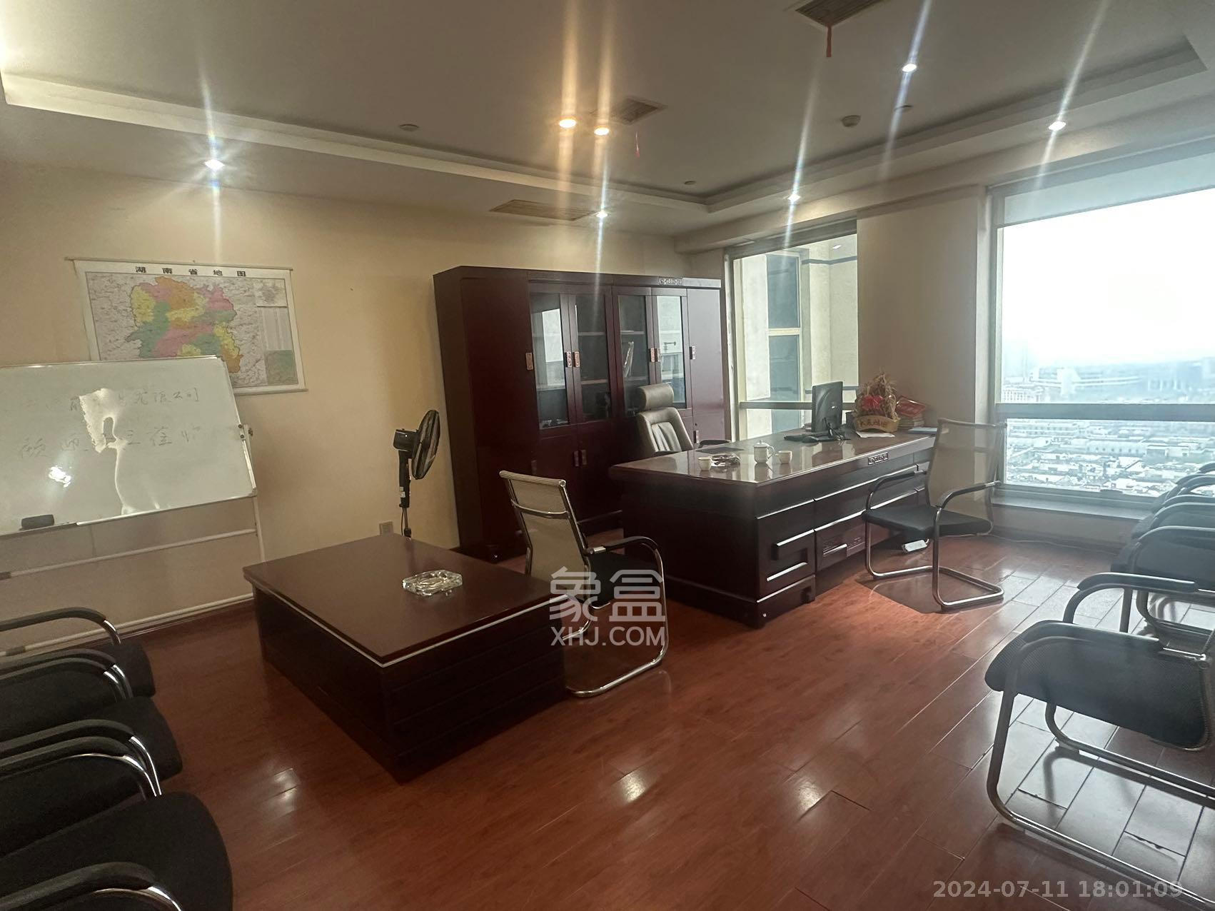 融程花园酒店   359.15㎡      12000.0元/月室内图