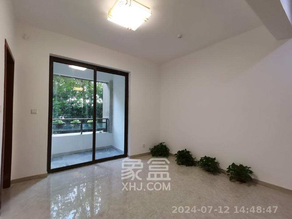 金茂梅溪湖  4室2厅2卫   4600.00元/月室内图