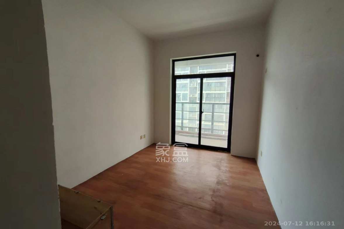 鑫远湘府华城  3室2厅1卫    2600.0元/月室内图