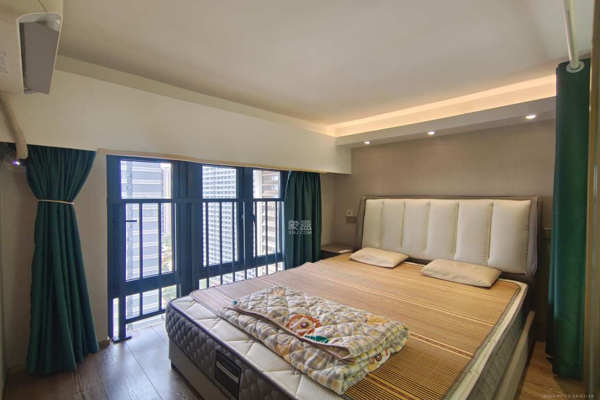 华远海蓝郡  2室2厅1卫   1500.00元/月室内图