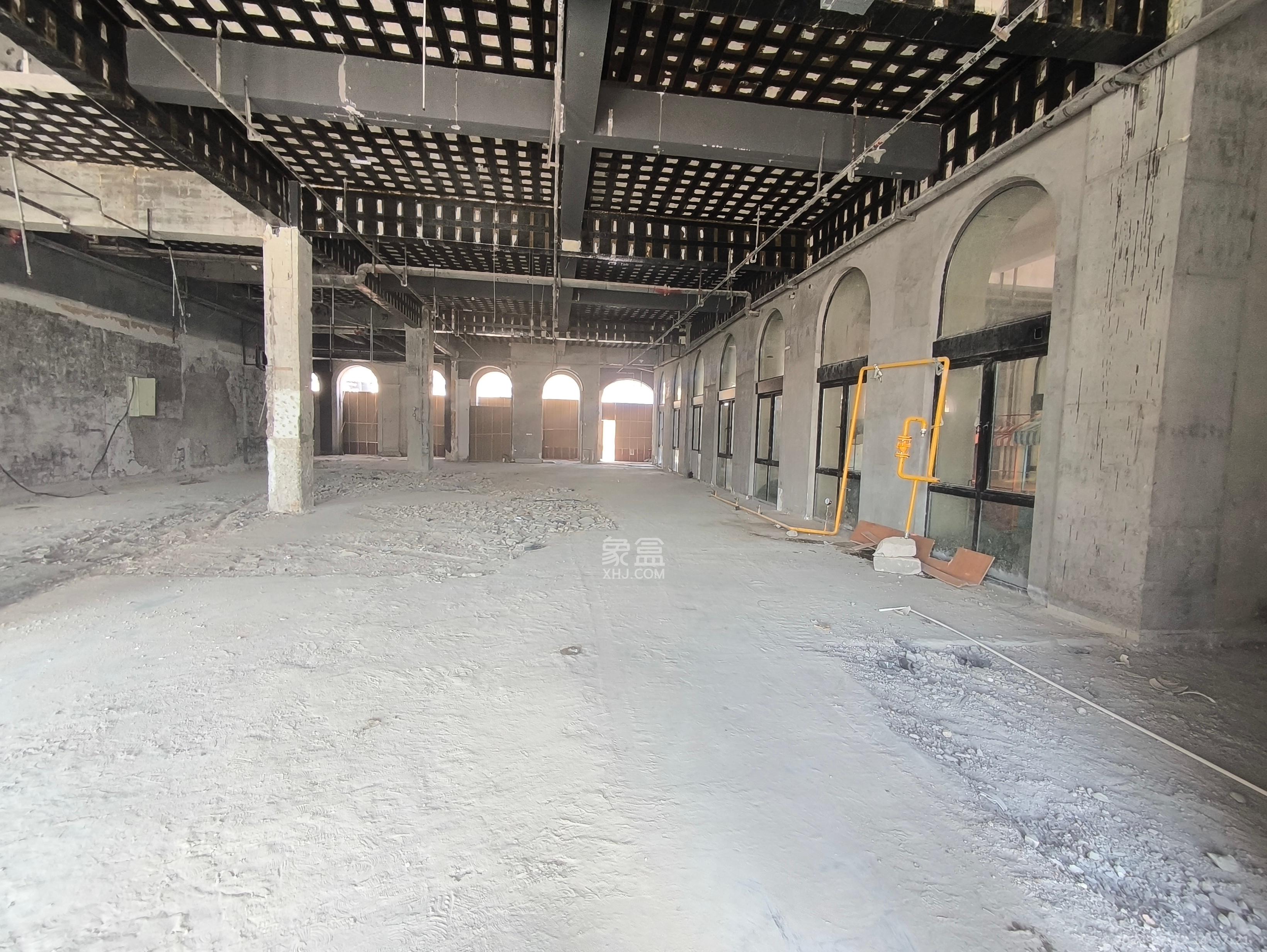 渔人码头   138.52㎡      85000.0元/月室内图