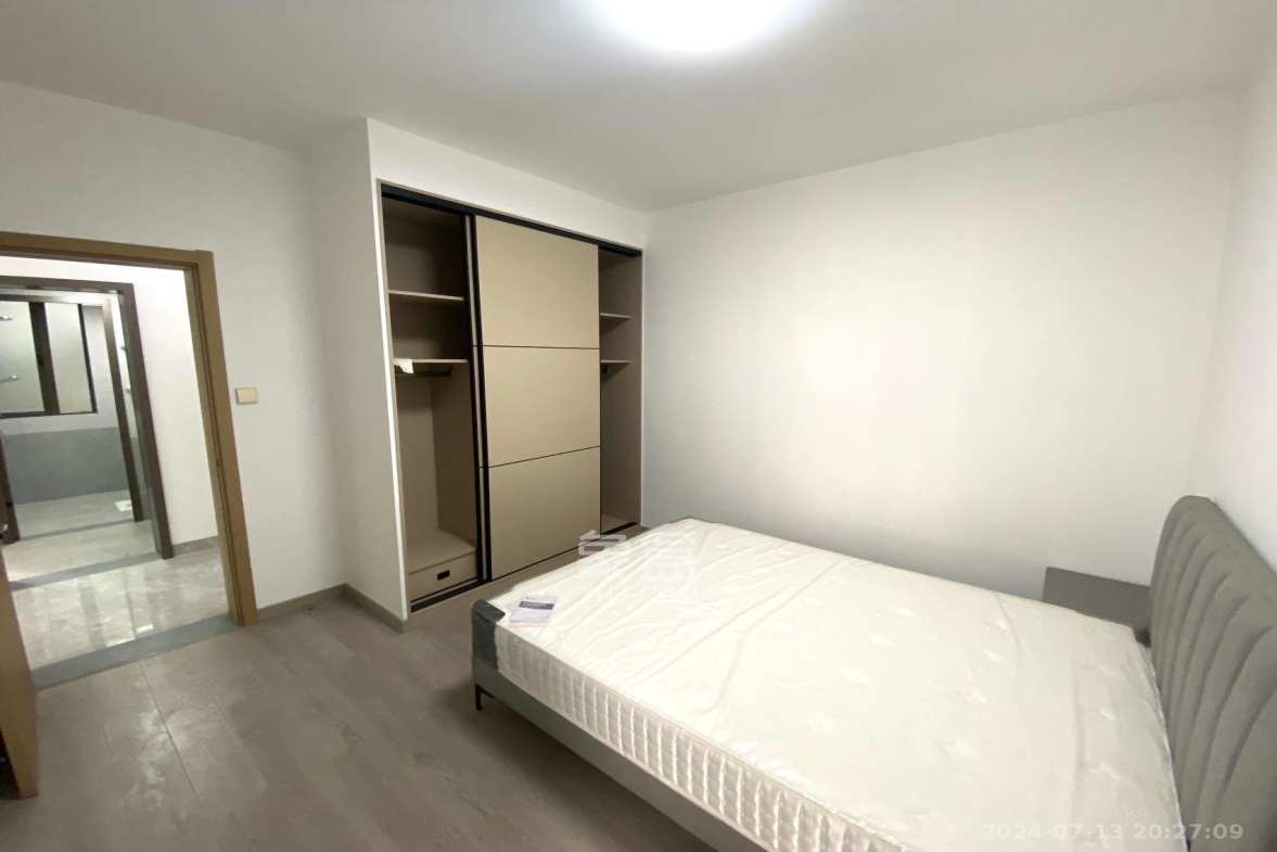 旭辉御府  3室2厅1卫   3000.00元/月室内图