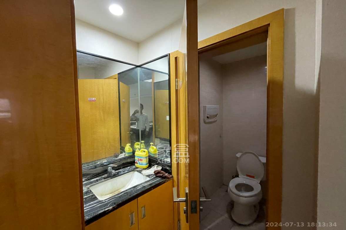 德思勤城市广场（宝格丽公寓）  1室1厅1卫   2500.00元/月室内图