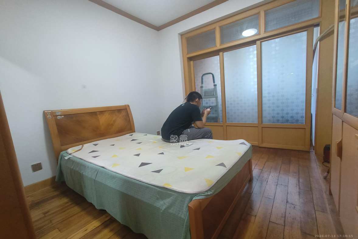 省进出口公司宿舍  2室1厅11卫    1500.0元/月室内图