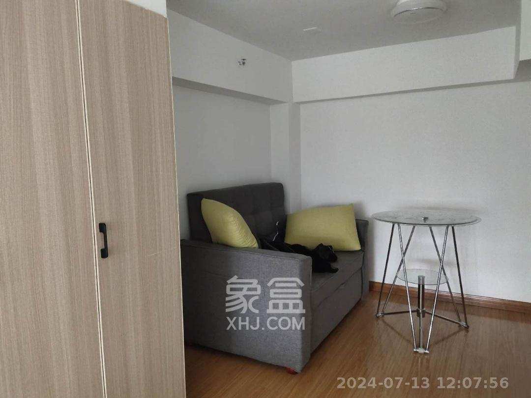 裕天国际商汇中心  1室1厅1卫    1900.0元/月 裕天国际商汇中心  1室1厅1卫    1900.0元/月室内图