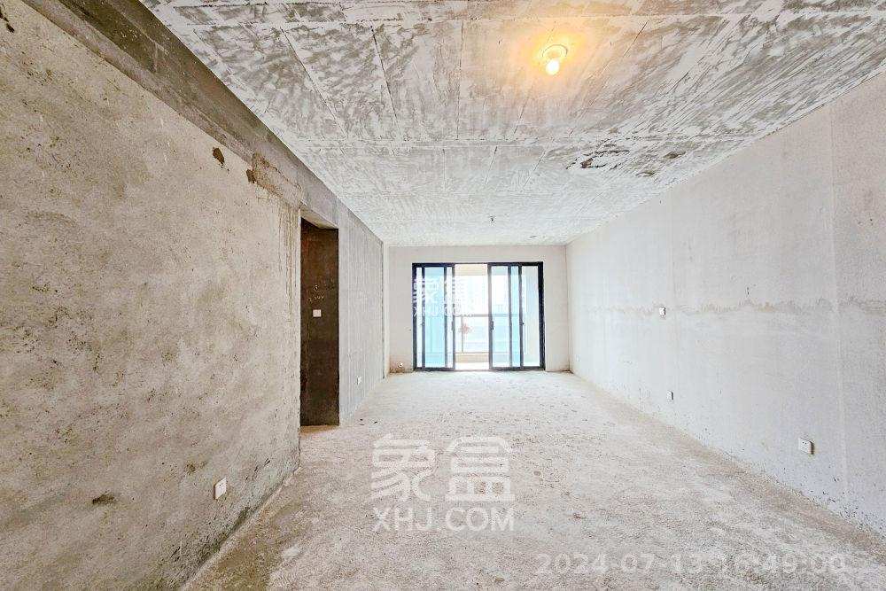 长房东旭国际  3室2厅1卫   1500.00元/月室内图