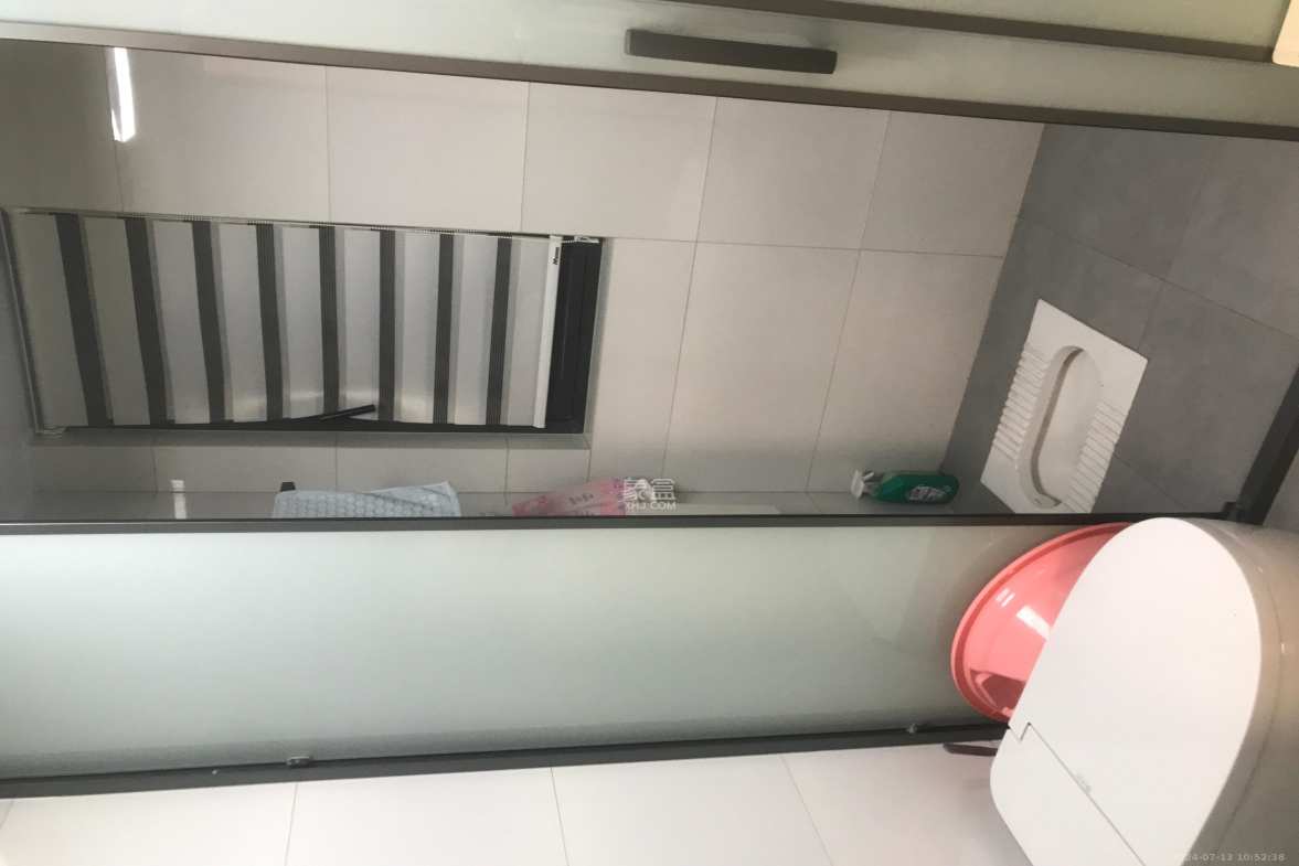 澳海望洲府  3室2厅2卫   2100.00元/月室内图