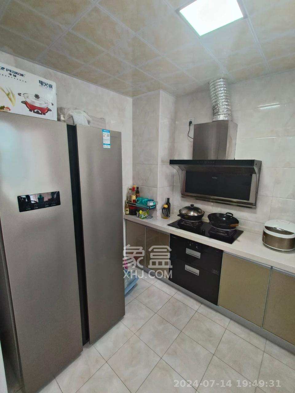 五矿紫湖香醍  4室2厅2卫    2600.0元/月 五矿紫湖香醍  4室2厅2卫    2600.0元/月室内图1