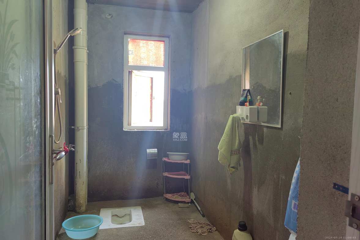 楚天世纪城西苑 3室2厅2卫 1100.0元/月 楚天世纪城西苑 3室2厅2卫 1100.0元/月室内图