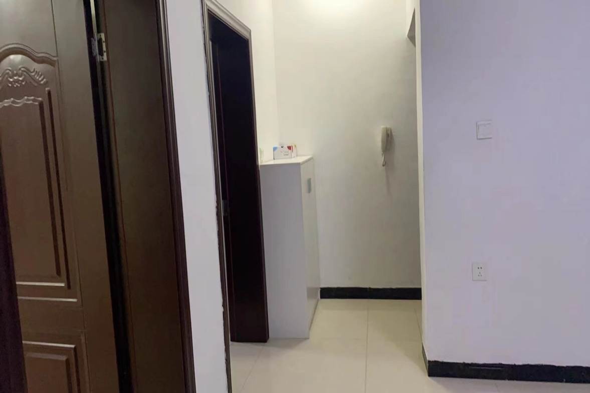 罗家小区西区  1室0厅0卫    650.0元/月室内图