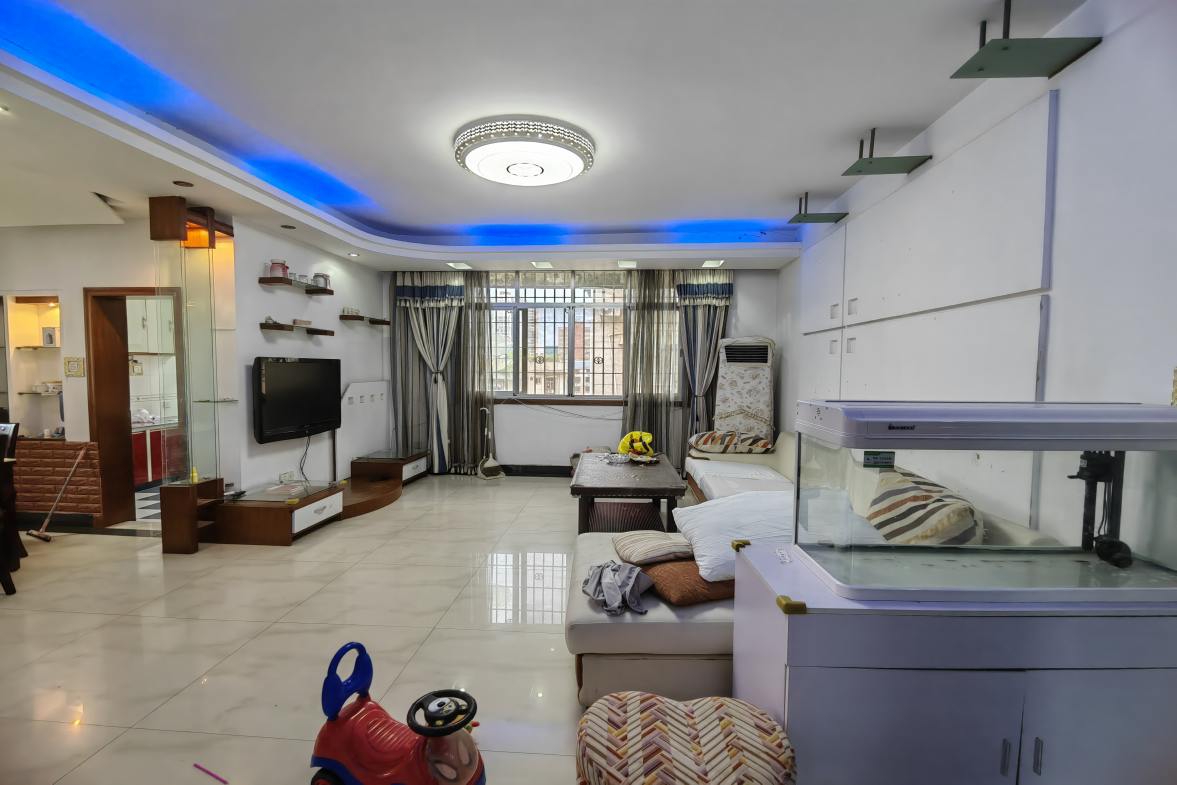 娄底工商银行家属楼 3室2厅2卫 1500.0元/月 娄底工商银行家属楼 3室2厅2卫 1500.0元/月室内图