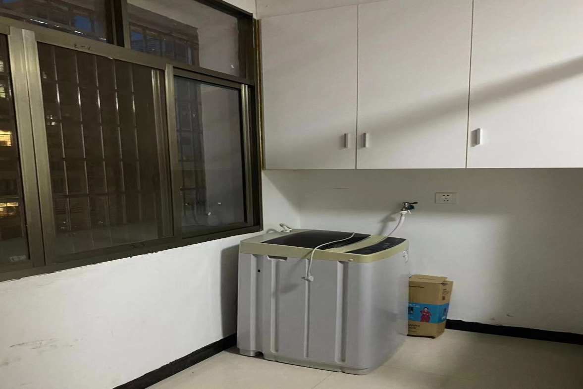 罗家小区西区  1室0厅0卫    650.0元/月室内图