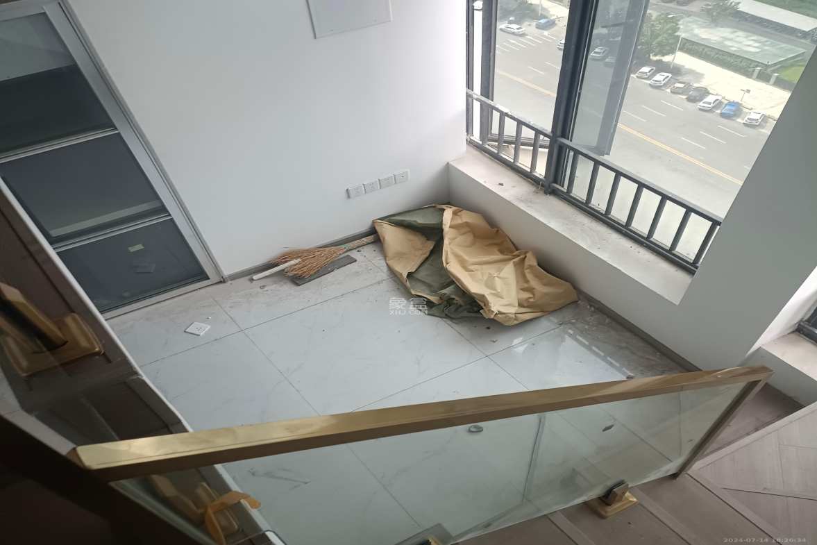 南山梅溪一方  1室1厅1卫   1700.00元/月户型图